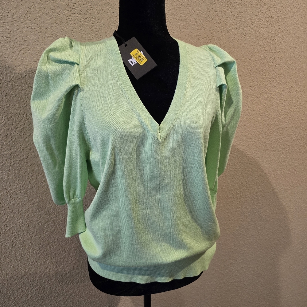 DKNY Short Pleated Puffed Elbow Sleeve V-Neck Knit Top NWT, XL, Mint Green
